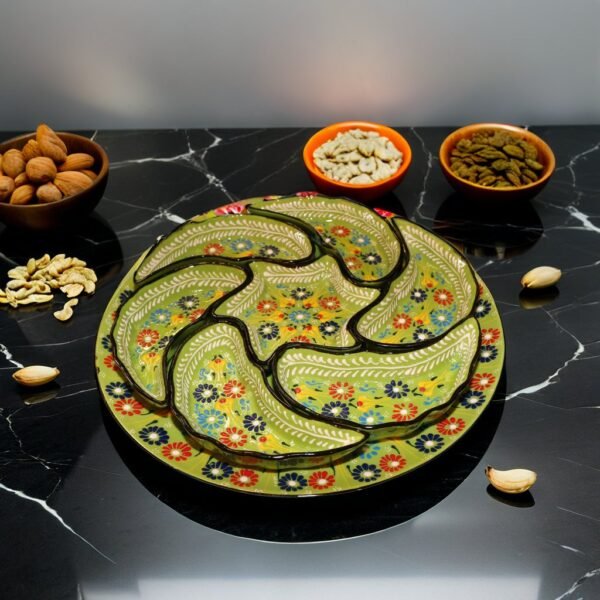 sectional-chip-n-dip-plate